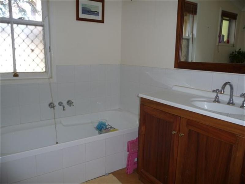 62 Hume Street, North Toowoomba QLD 4350