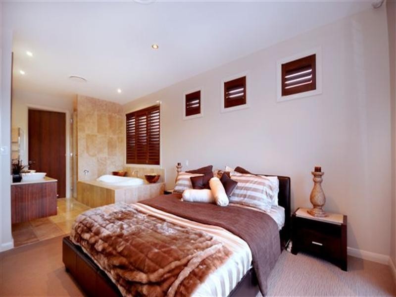 7 Colman Drive, Middle Ridge QLD 4350