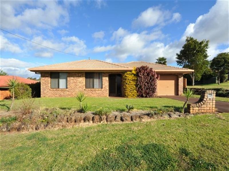 16 Kratzmann Court, Kearneys Spring QLD 4350