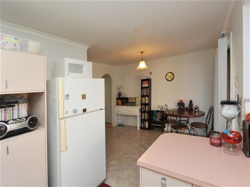 16 Kratzmann Court, Kearneys Spring QLD 4350