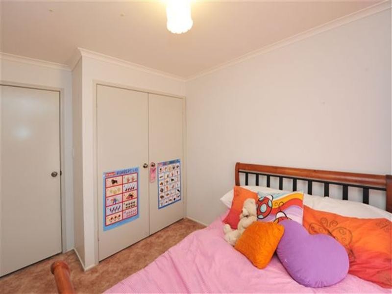 16 Kratzmann Court, Kearneys Spring QLD 4350
