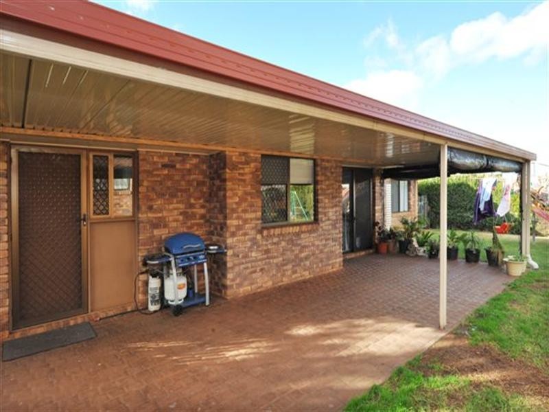 16 Kratzmann Court, Kearneys Spring QLD 4350