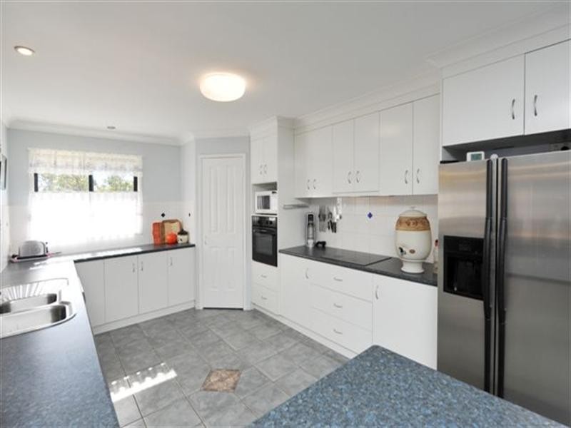 155 Rosevale Street, Drayton QLD 4350