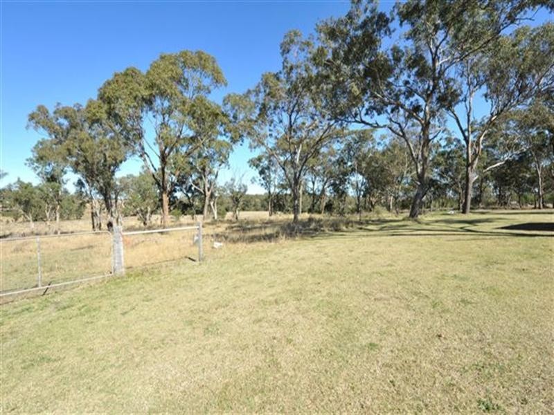 155 Rosevale Street, Drayton QLD 4350