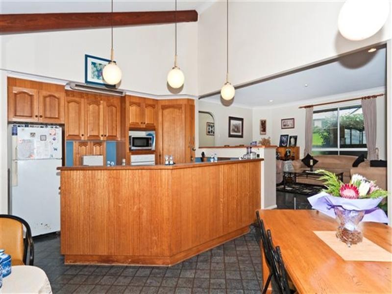6 Hull Court, Highfields QLD 4352
