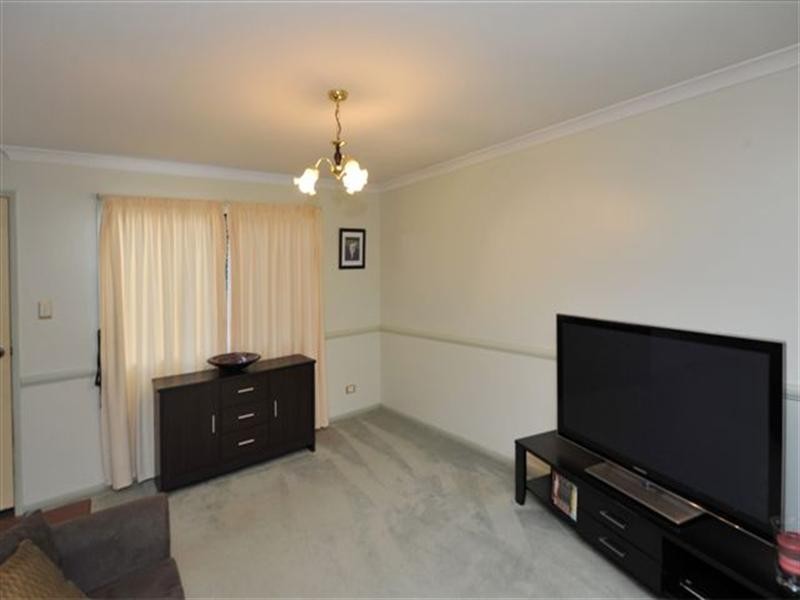 Unit 4, 58 Gordon Avenue, Newtown QLD 4350