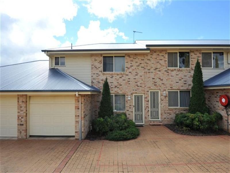 Unit 4, 58 Gordon Avenue, Newtown QLD 4350