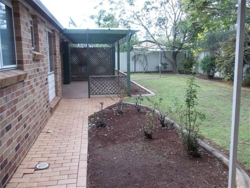 9 Cathro Street, Rockville QLD 4350