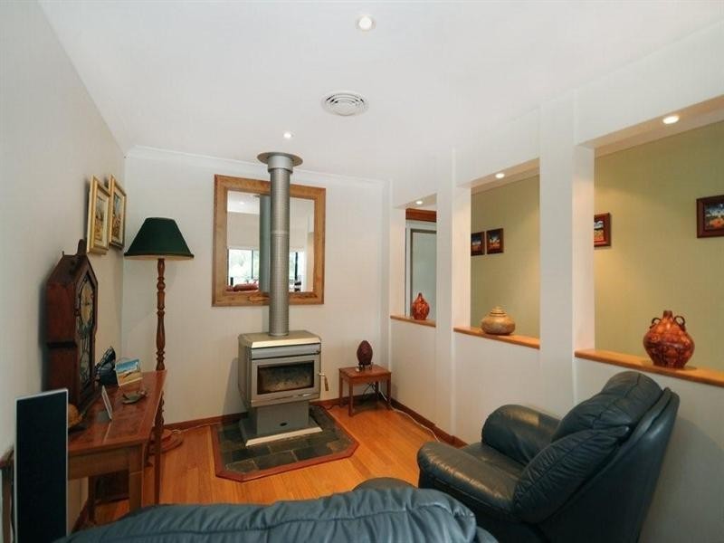 18 Flagstone Creek Road, Middle Ridge QLD 4350