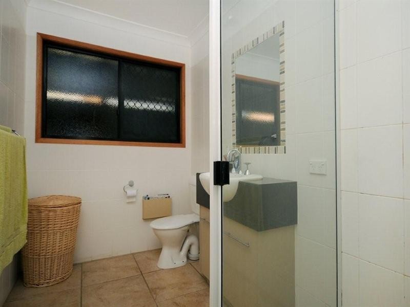 18 Flagstone Creek Road, Middle Ridge QLD 4350