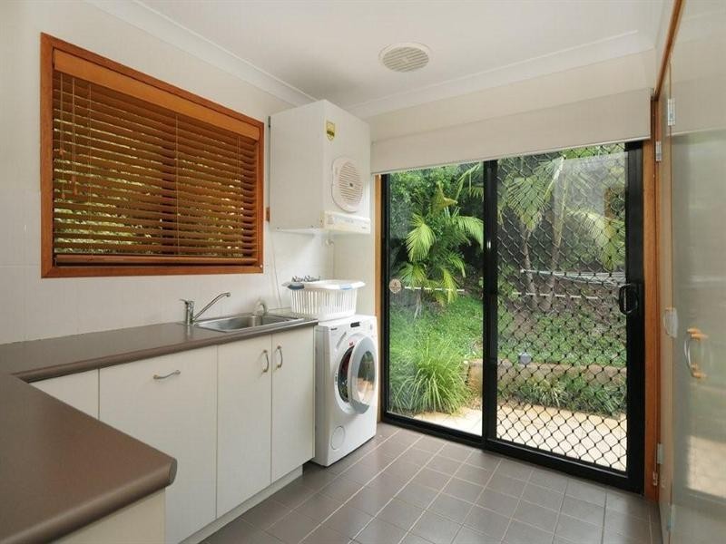 18 Flagstone Creek Road, Middle Ridge QLD 4350