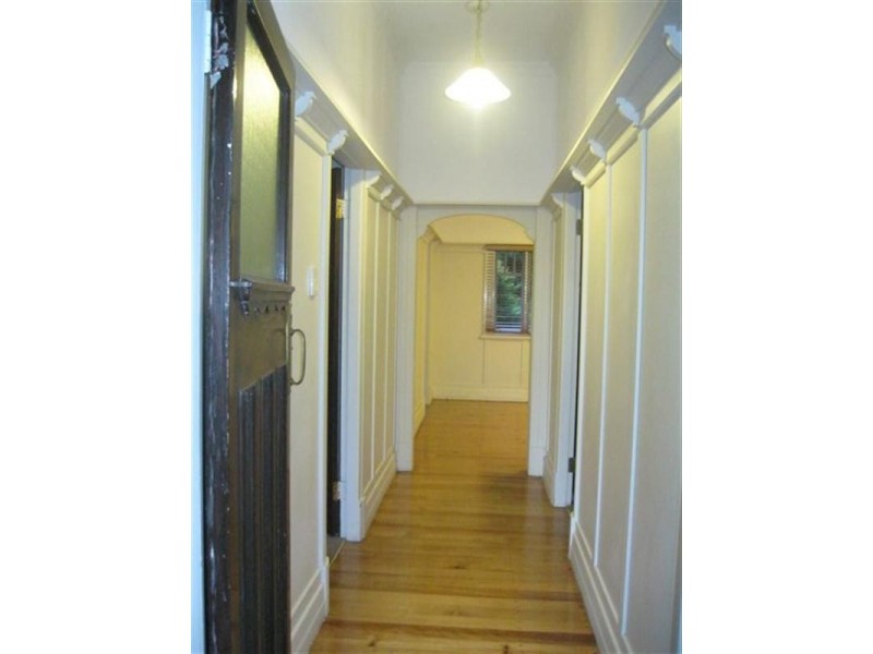 27 Margaret Street, East Toowoomba QLD 4350