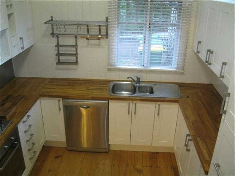 27 Margaret Street, East Toowoomba QLD 4350