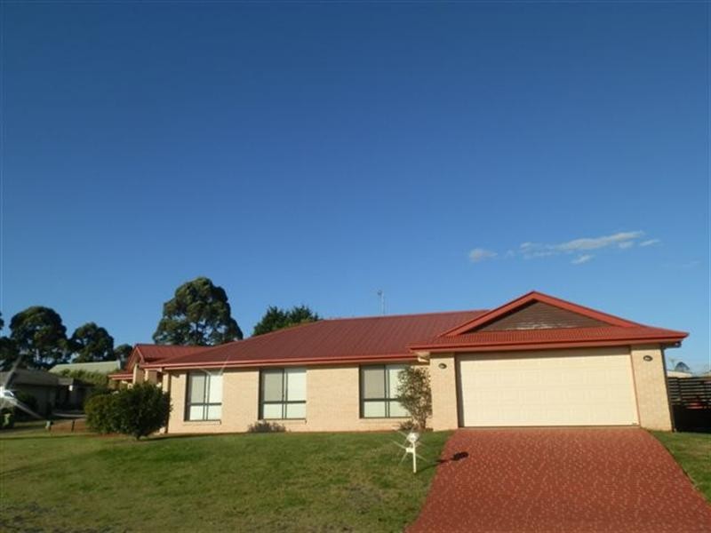 14 Ridgewood Drive, Kearneys Spring QLD 4350