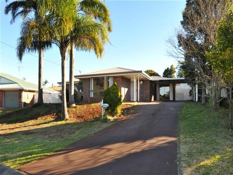 14 Karyn Street, Centenary Heights QLD 4350