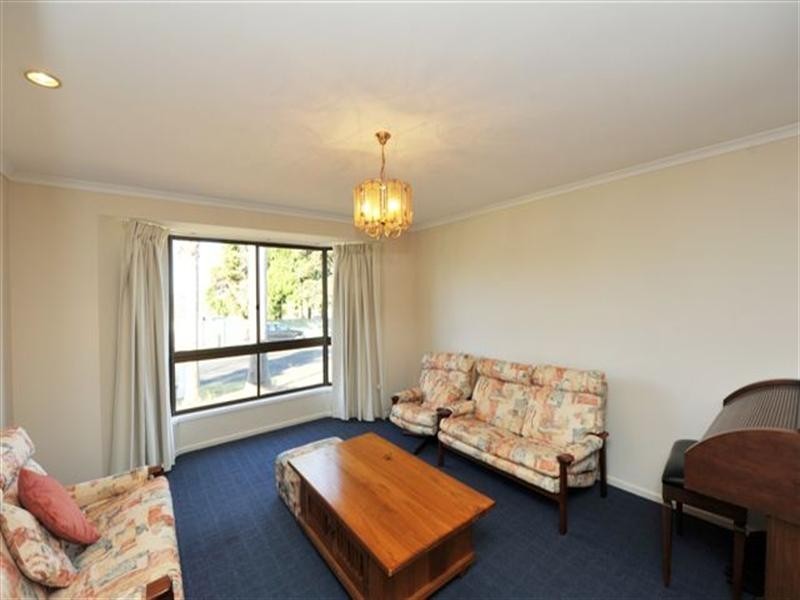 14 Karyn Street, Centenary Heights QLD 4350