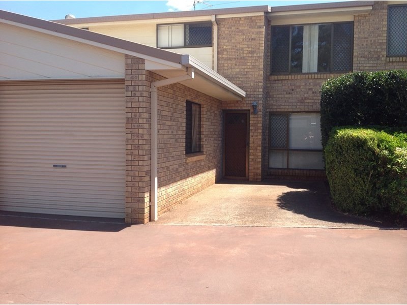 6/357 Margaret Street, Newtown QLD 4350