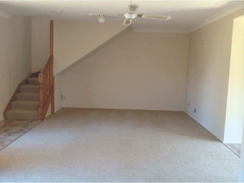 6/357 Margaret Street, Newtown QLD 4350