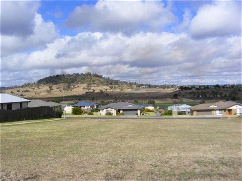 12 Tea Tree Court, Gowrie Junction QLD 4352