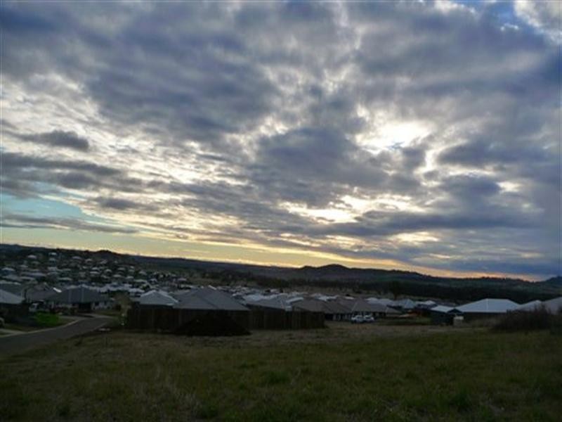 12 Rubie Court, Westbrook QLD 4350