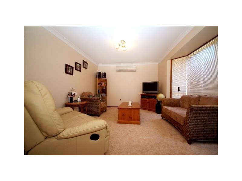 9 Stoneyhurst Court, Glenvale QLD 4350