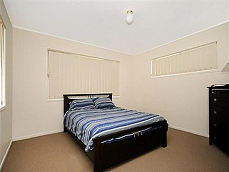 379 Hume Street, Kearneys Spring QLD 4350
