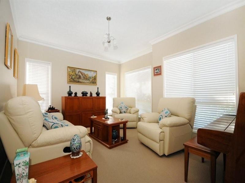 313 Ramsay Street, Middle Ridge QLD 4350