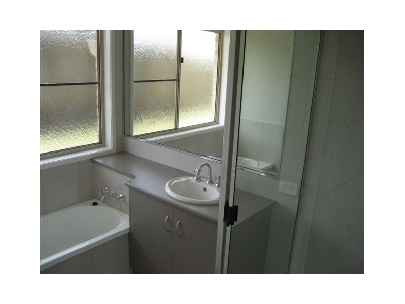 2 Bunkers Hill School Road, Westbrook QLD 4350