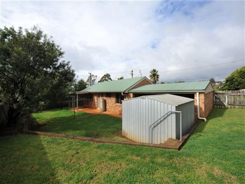 1 Hardy Court, Wilsonton QLD 4350