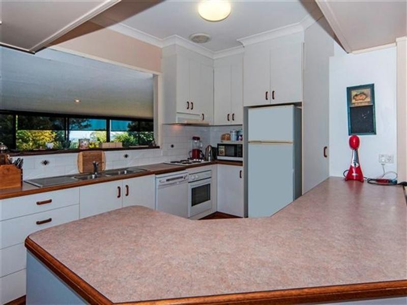 10 Cotswold Close, Cotswold Hills QLD 4350