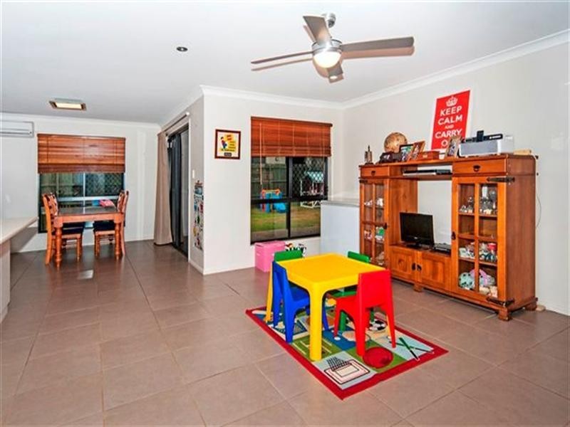 50 Smythe Drive, Highfields QLD 4352