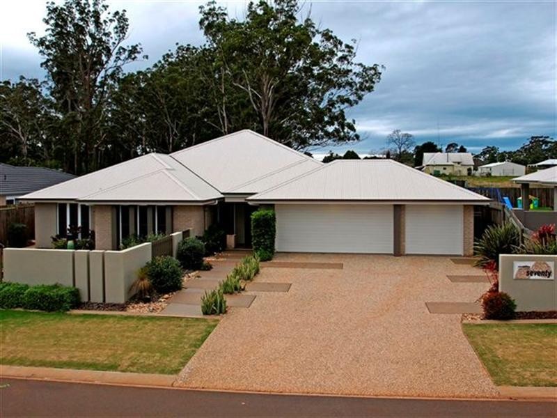 70 Wood Drive, Middle Ridge QLD 4350