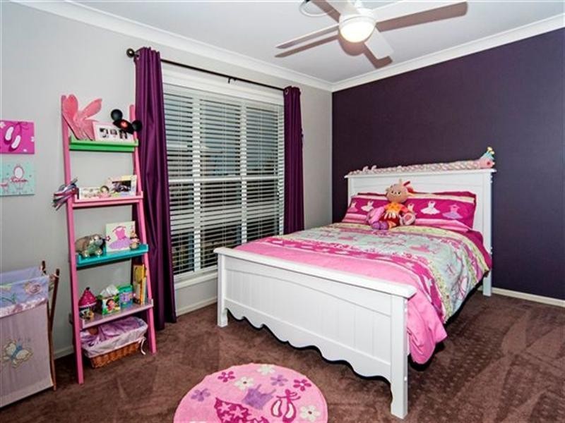 70 Wood Drive, Middle Ridge QLD 4350