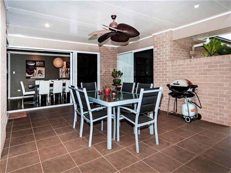 70 Wood Drive, Middle Ridge QLD 4350