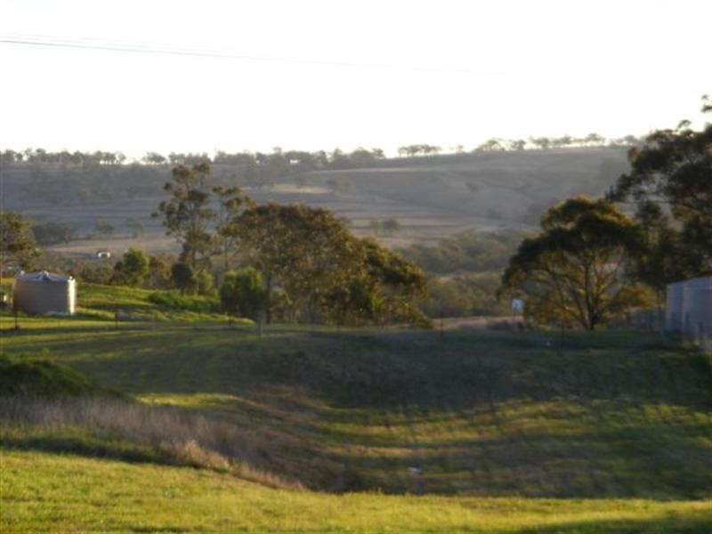 44 Beauly Drive, Top Camp QLD 4350