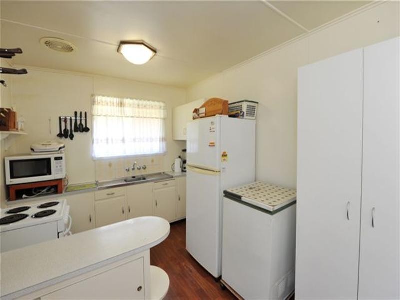 5 Berghofer Street, Rockville QLD 4350