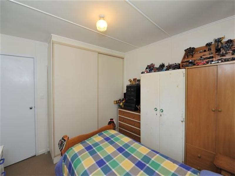 5 Berghofer Street, Rockville QLD 4350