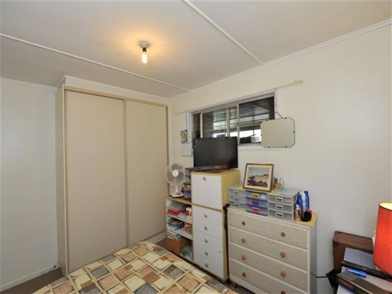 5 Berghofer Street, Rockville QLD 4350