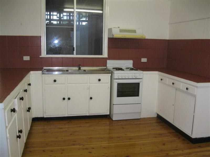 21 Payne Street, Wilsonton QLD 4350