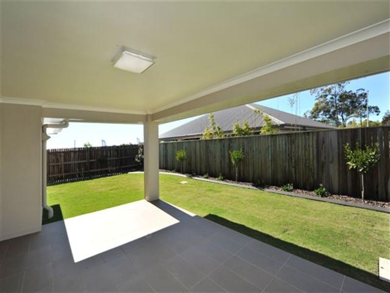 19 Stedman Street, Middle Ridge QLD 4350