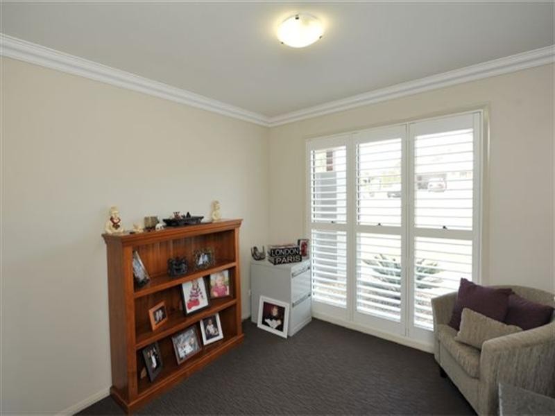 60 Parkridge Drive, Withcott QLD 4352