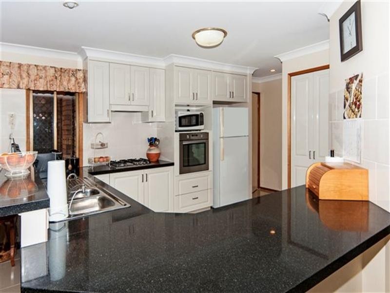 19 Falconer Court, Rangeville QLD 4350