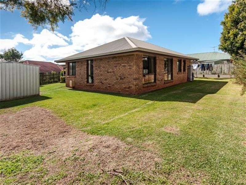 19 Falconer Court, Rangeville QLD 4350
