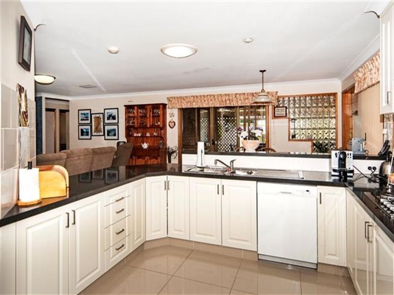 19 Falconer Court, Rangeville QLD 4350