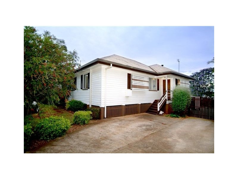 2 Walsh Street, Harlaxton QLD 4350