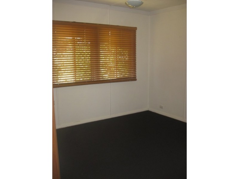 2 Walsh Street, Harlaxton QLD 4350