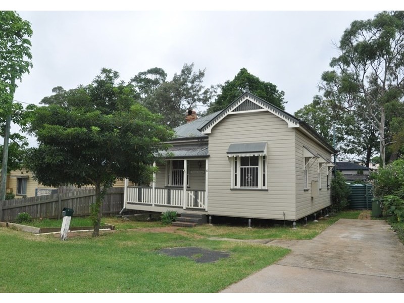 6 Gostwyck Street, Newtown QLD 4350