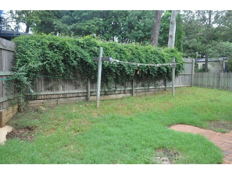 6 Gostwyck Street, Newtown QLD 4350