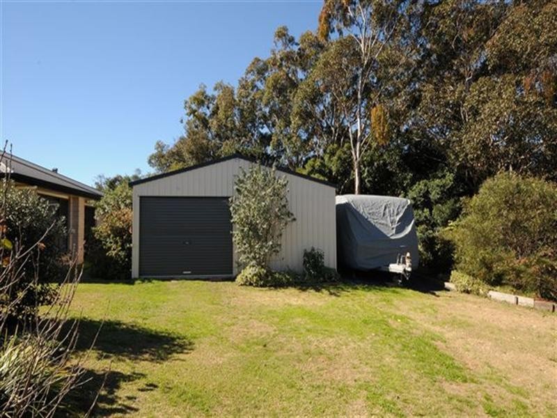 16 Holly Avenue, Highfields QLD 4352