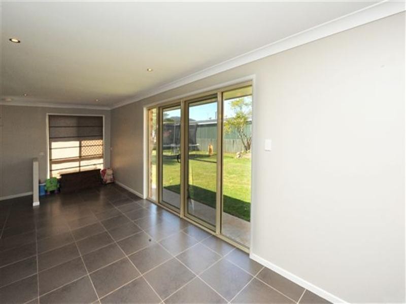 22 Schloss Court, Westbrook QLD 4350